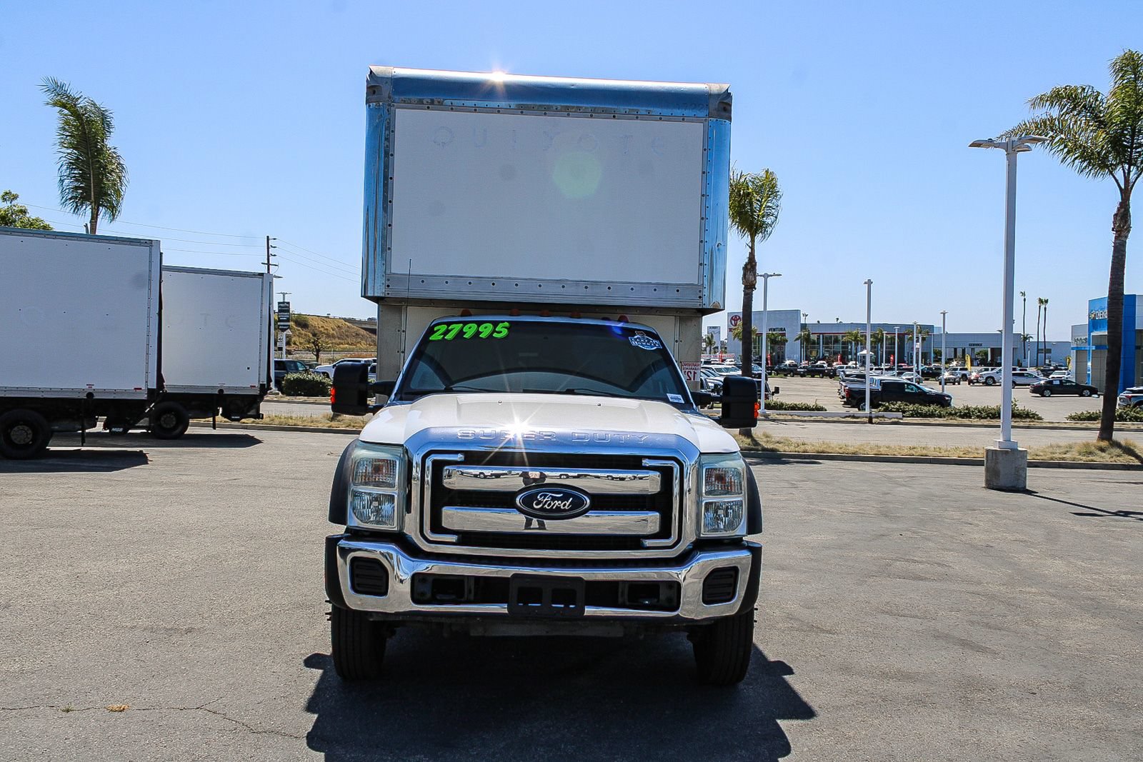 Used 2015 Ford F550 2WD Regular Cab Super Duty image 2