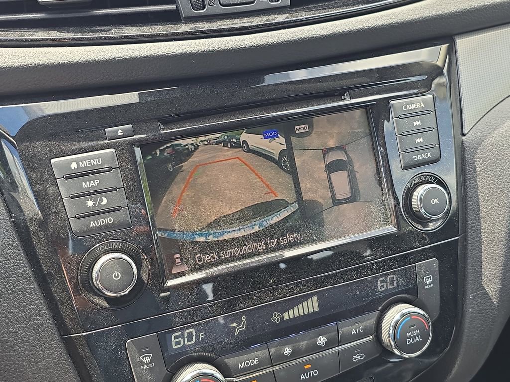 Used 2020 Nissan Rogue Sport SL image 23