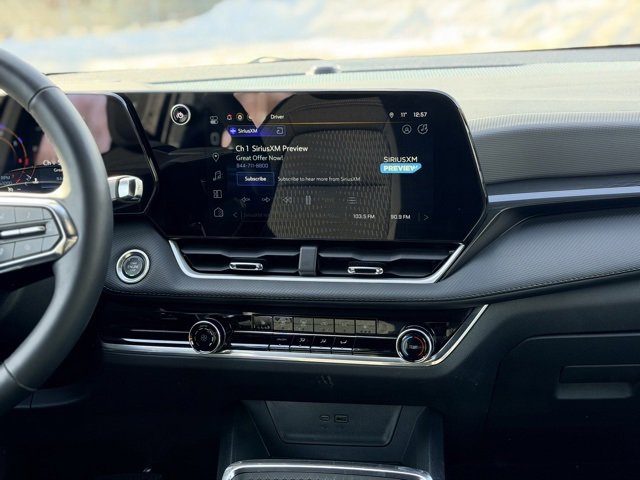 Certified 2025 Chevrolet Equinox LT image 21