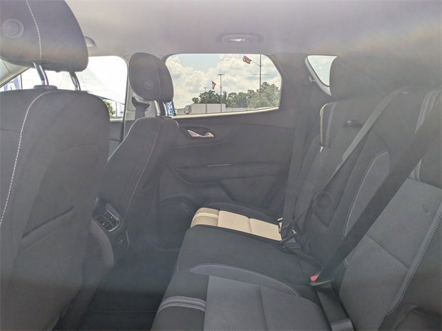 Used 2025 Chevrolet Blazer LT image 13