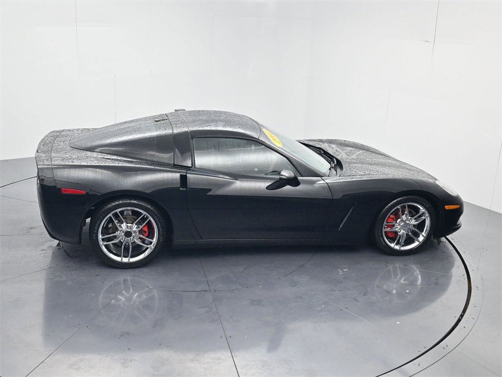 Used 2005 Chevrolet Corvette Coupe w/ Preferred Equipment Group image 43
