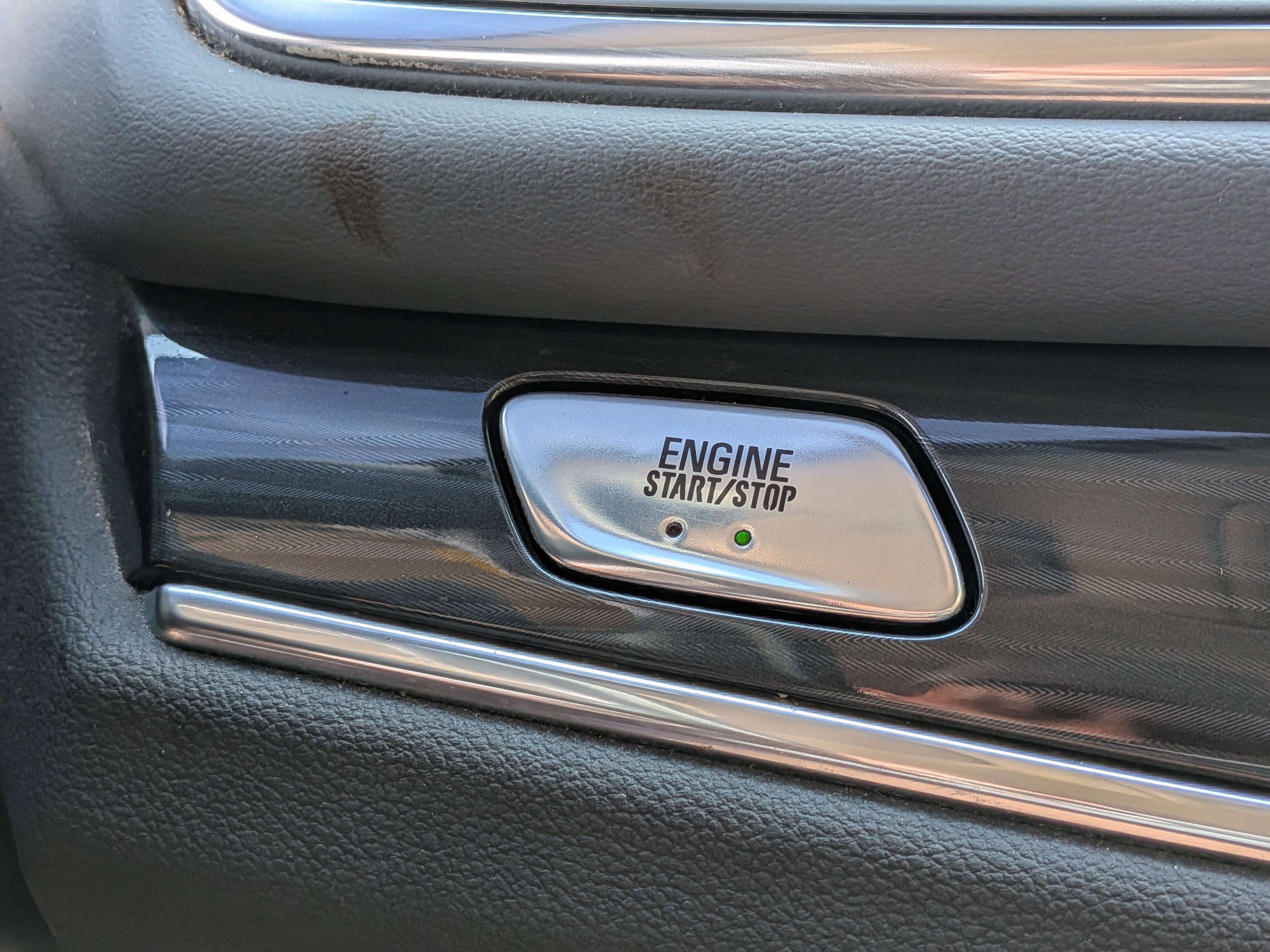 Used 2018 Buick Enclave Premium image 29