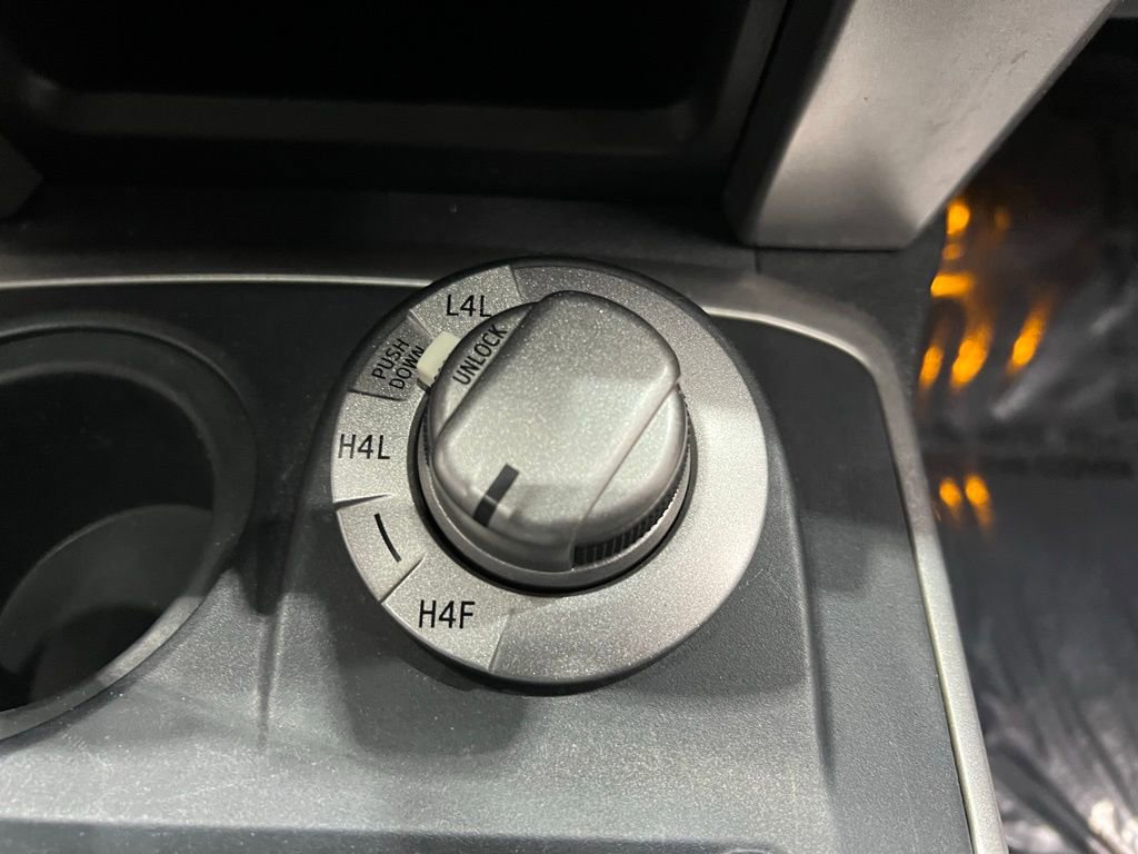 Used 2013 Toyota 4Runner Limited image 37