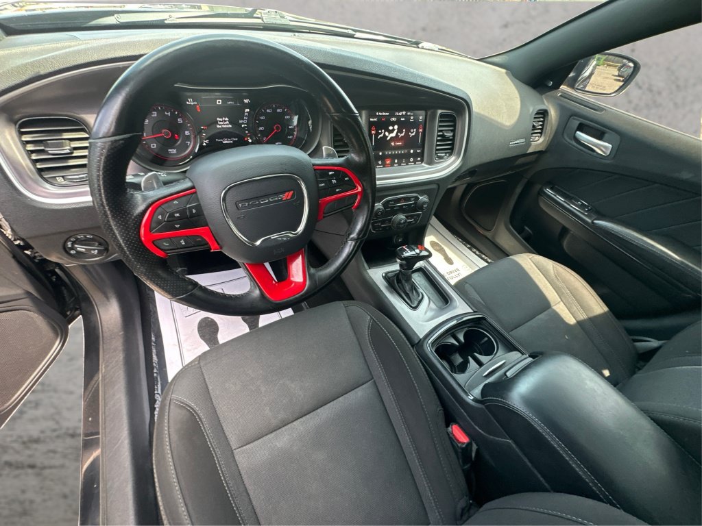 Used 2020 Dodge Charger SXT w/ Driver Convenience Group AWD/4WD image 31