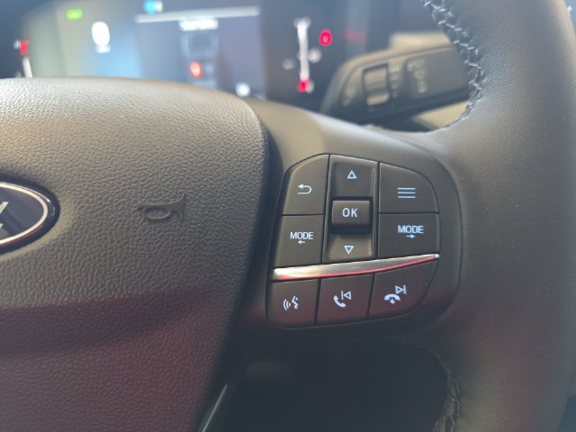 New 2026 Ford Maverick XLT w/ XLT Luxury Package FWD image 18