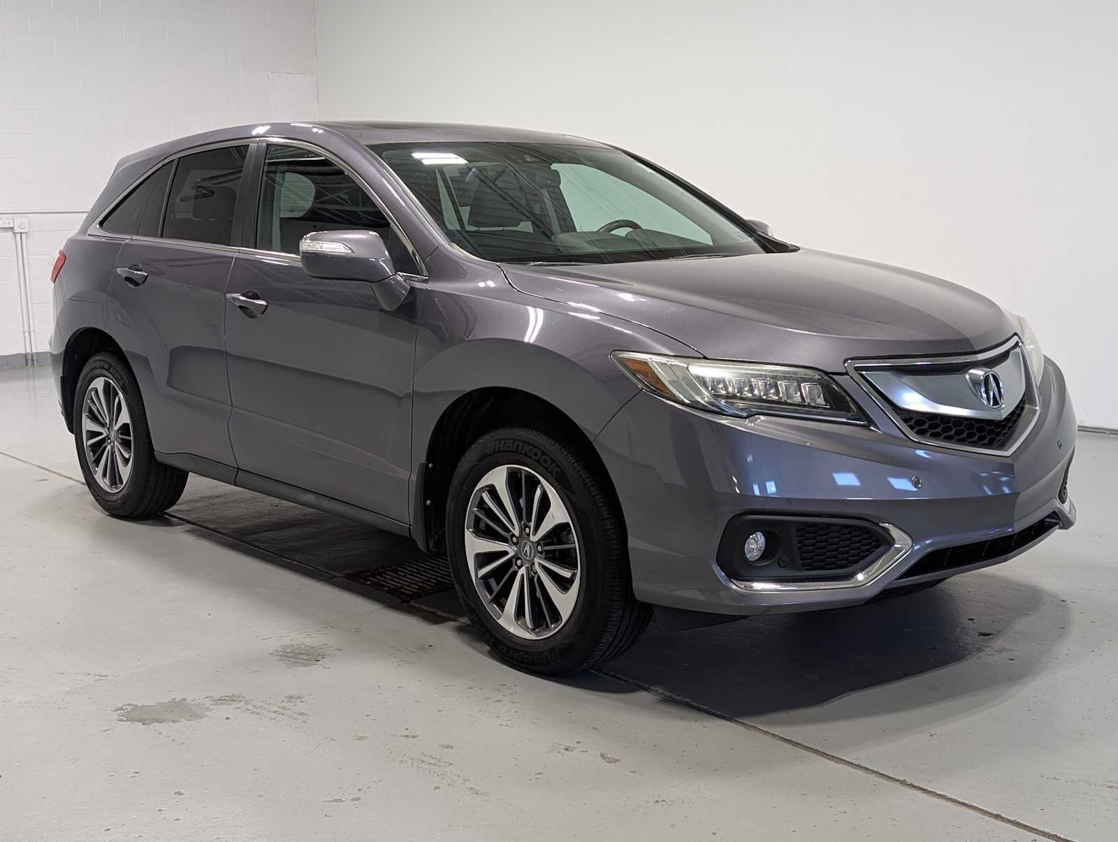Used 2017 Acura RDX w/ Advance Package AWD/4WD image 6