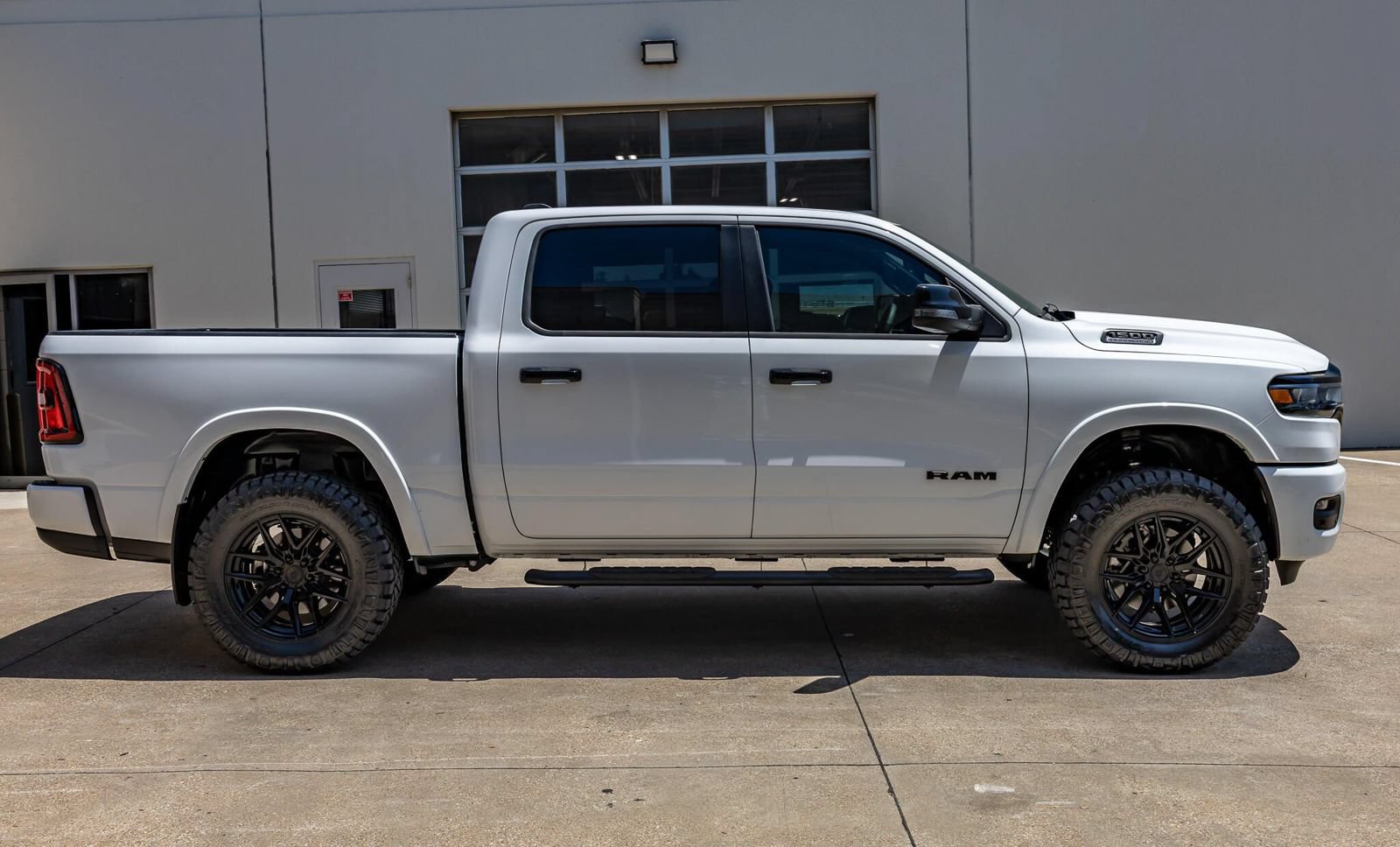 Used 2026 RAM 1500 Big Horn AWD/4WD image 11