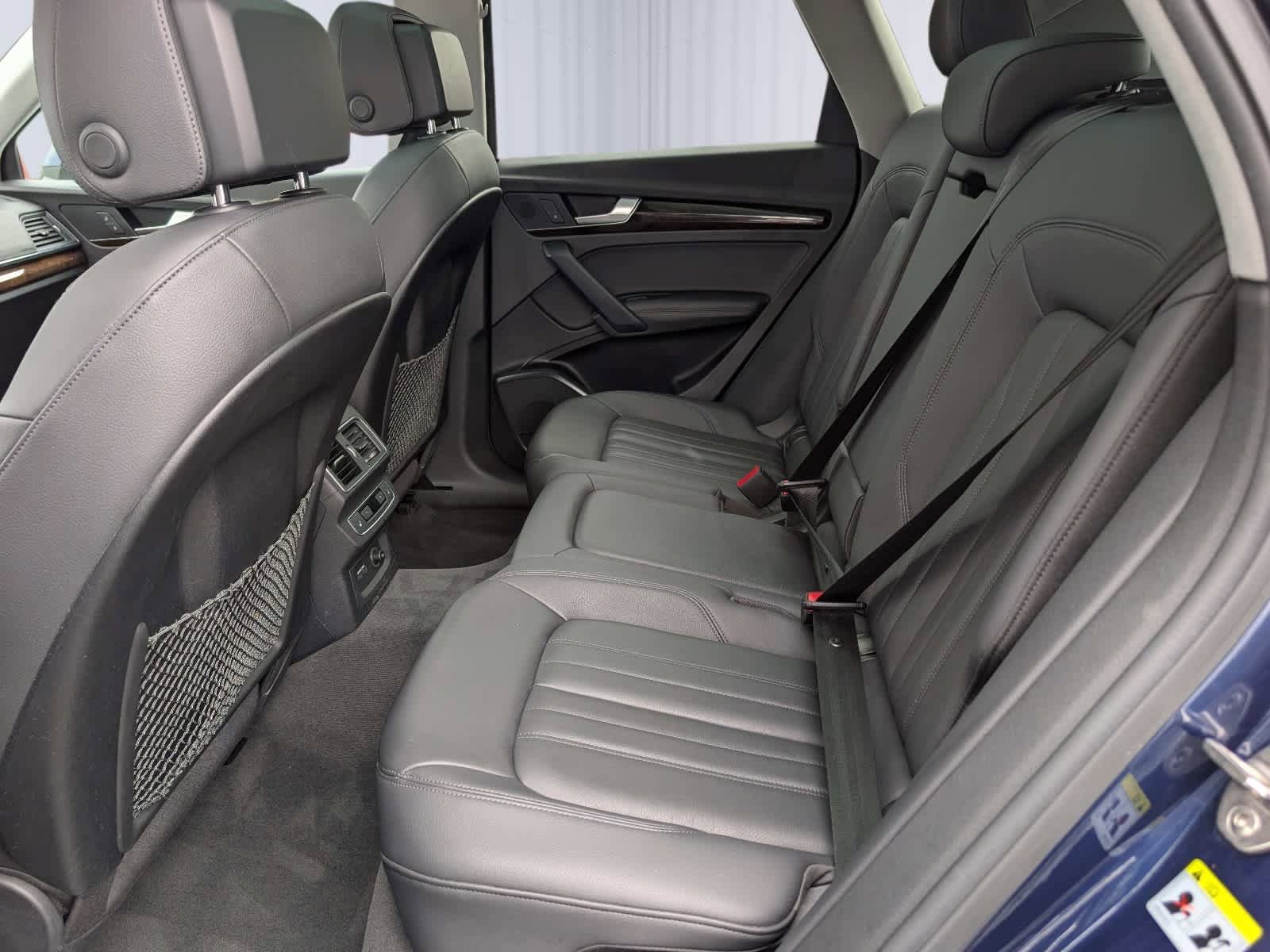 Used 2019 Audi Q5 2.0T Premium Plus w/ Premium Plus Package AWD/4WD image 12