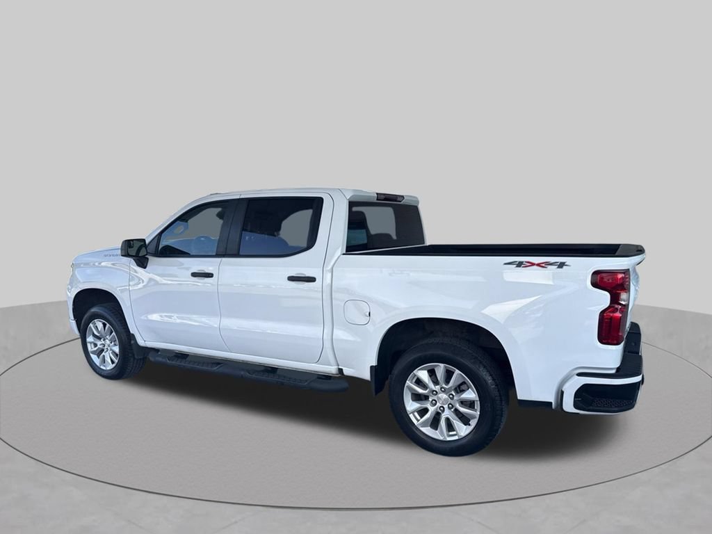 Used 2022 Chevrolet Silverado 1500 Custom AWD/4WD image 5