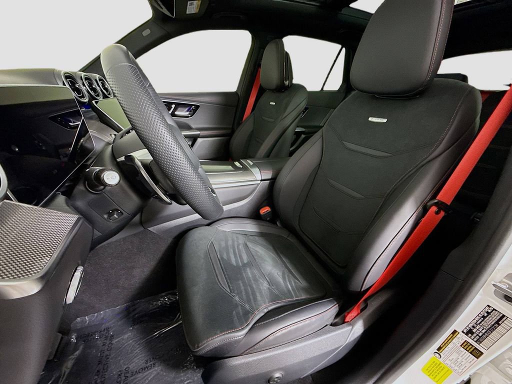 Used 2025 Mercedes-Benz GLC 43 AMG 4MATIC image 21