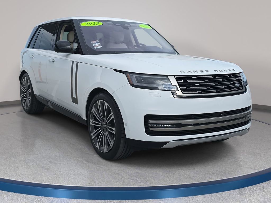 Certified 2023 Land Rover Range Rover SE image 3
