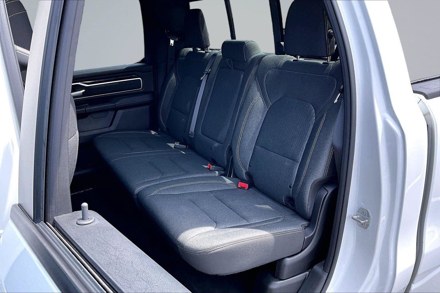 Used 2019 RAM 1500 Big Horn AWD/4WD image 27