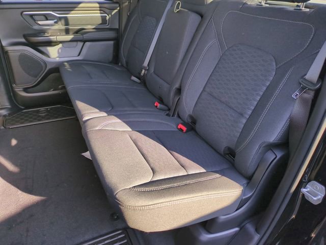 New 2026 RAM 1500 4x4 Crew Cab image 25