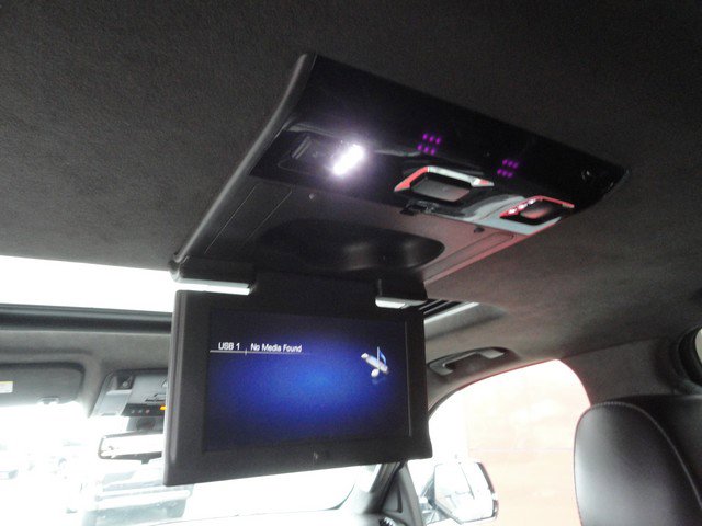 Used 2020 Cadillac Escalade ESV Platinum RWD image 16