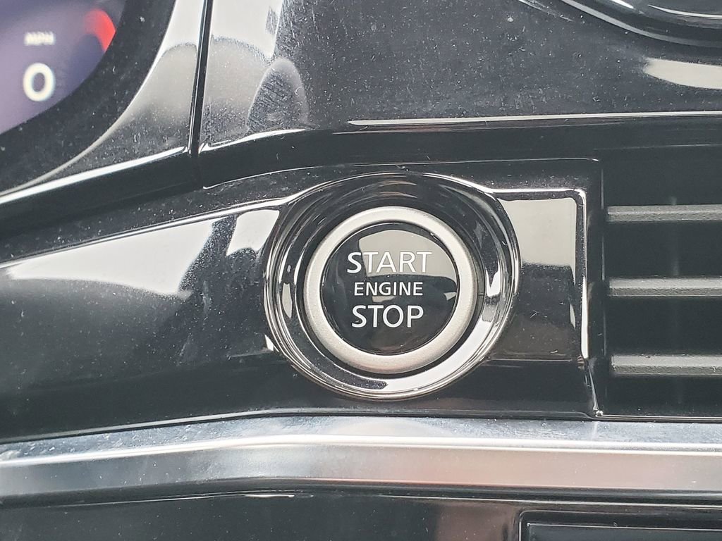 Used 2023 Nissan Pathfinder Platinum image 34