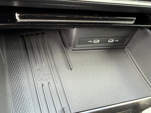 New 2025 Volkswagen Atlas SEL Premium R-Line image 26