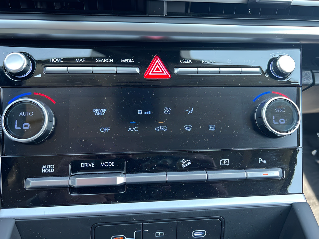 Certified 2026 Hyundai Santa Fe SE FWD image 29