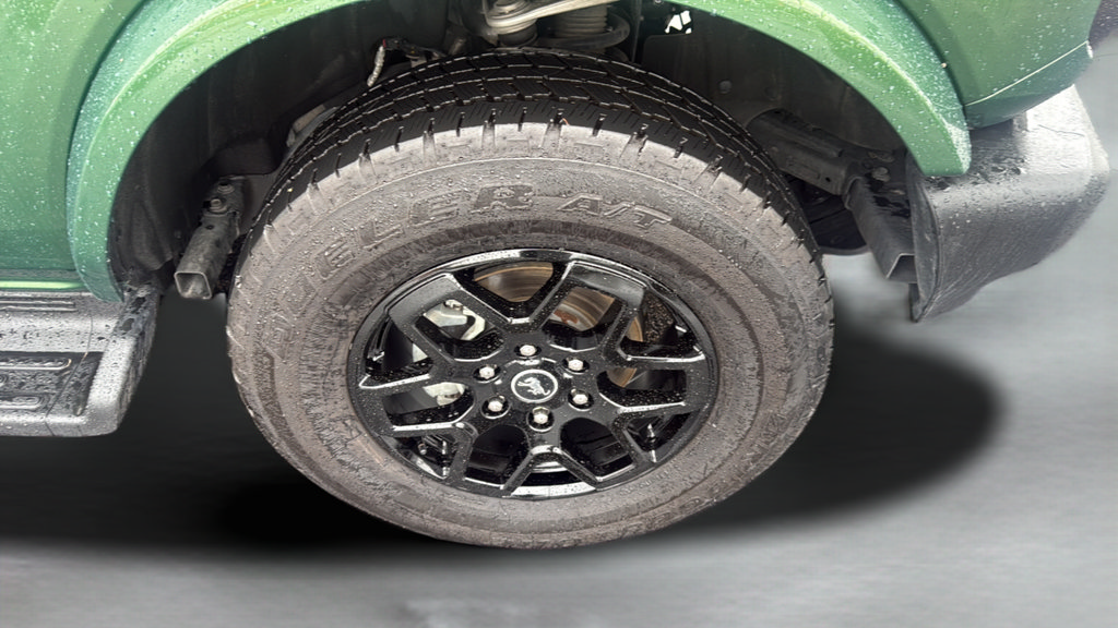 Certified 2025 Ford Bronco Outer Banks AWD/4WD image 40