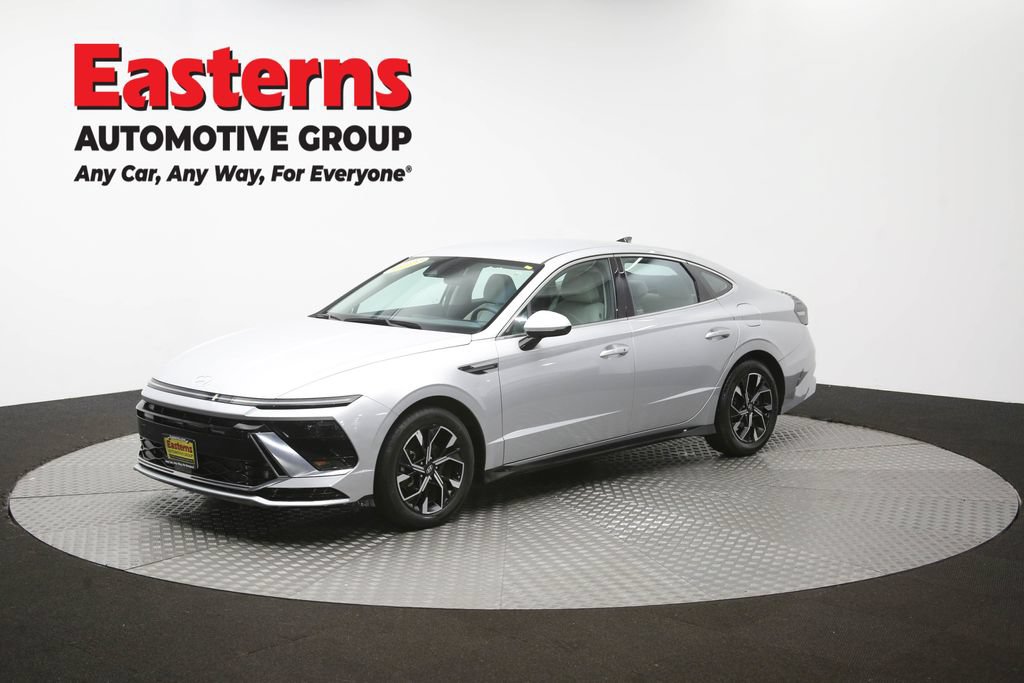 Used 2025 Hyundai Sonata SEL FWD image 56