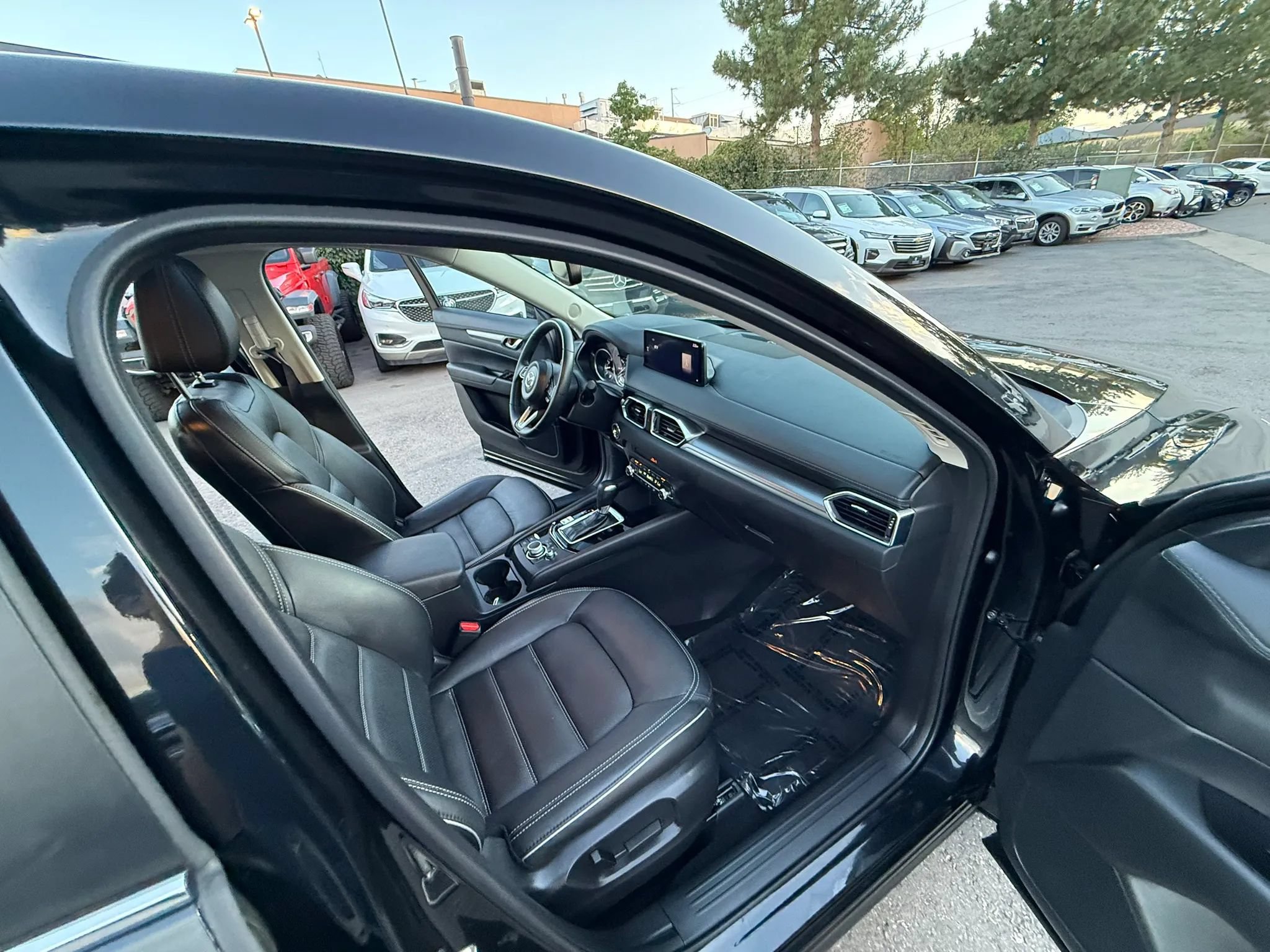 Used 2025 MAZDA CX-5 AWD 2.5 S w/ Preferred Package image 23