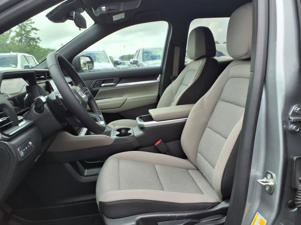 New 2026 GMC Terrain Elevation w/ LPO, Floor Liner Package image 17