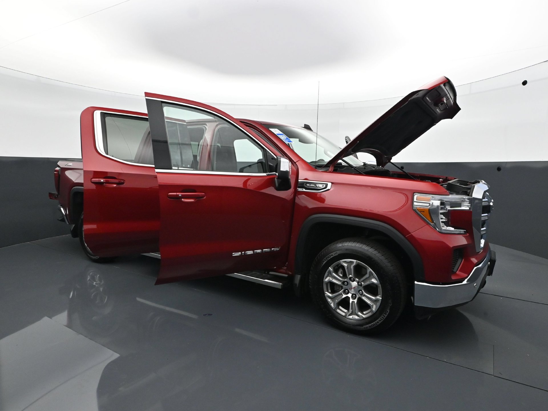 Used 2020 GMC Sierra 1500 SLE w/ SLE Value Package AWD/4WD image 37