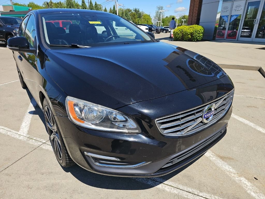 Used 2016 Volvo S60 T5 Premier FWD image 2