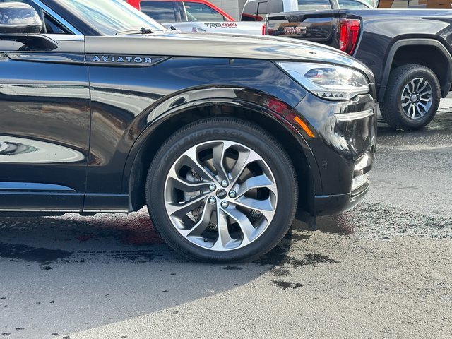 Used 2020 Lincoln Aviator Grand Touring w/ Equipment Group 302A image 4