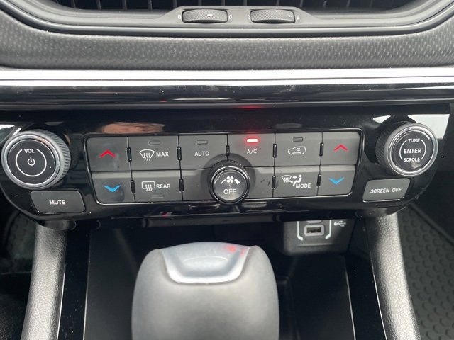 Used 2024 Jeep Compass Trailhawk w/ Trailhawk Convenience Group image 28