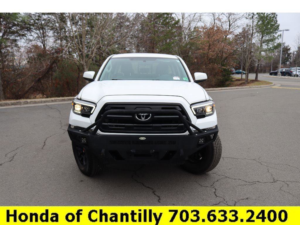 Used 2017 Toyota Tacoma SR image 2