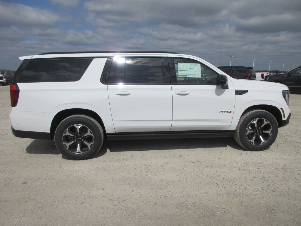 New 2026 GMC Yukon XL AT4 image 3