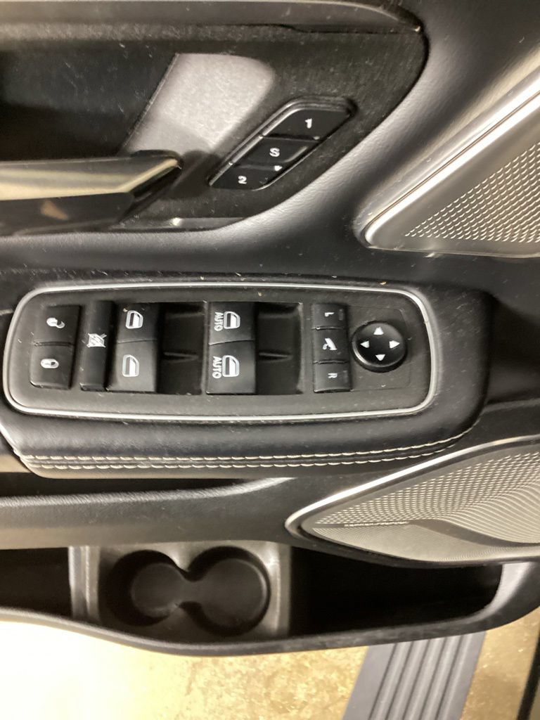 Used 2021 RAM 1500 Limited w/ Night Edition AWD/4WD image 17