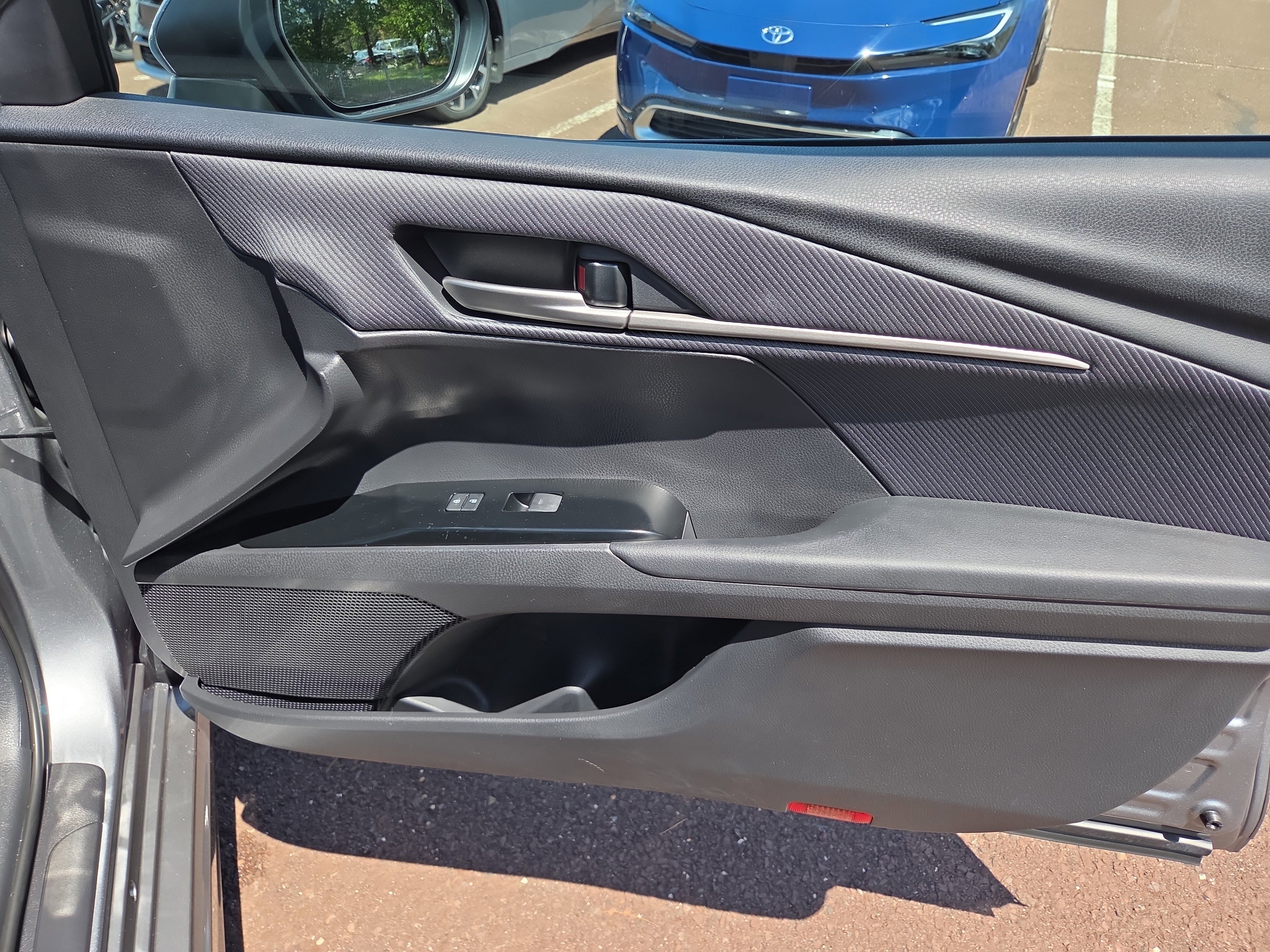Certified 2026 Toyota Camry SE FWD image 17
