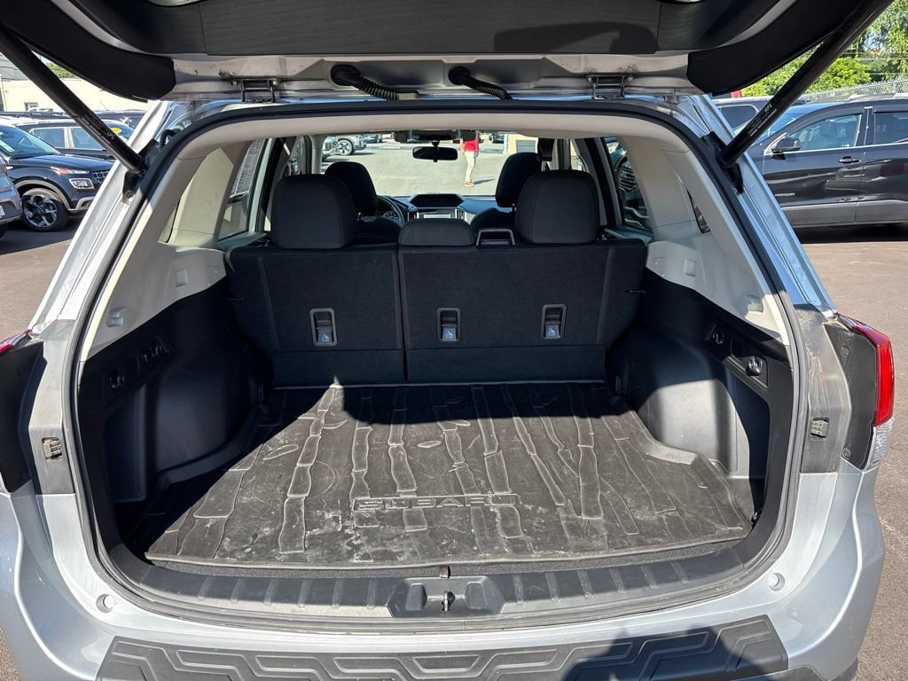 Used 2019 Subaru Forester Premium AWD/4WD image 29