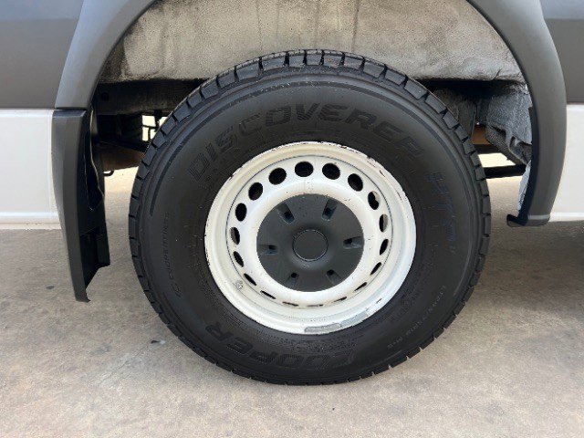 Used 2017 Freightliner Sprinter 2500 image 13