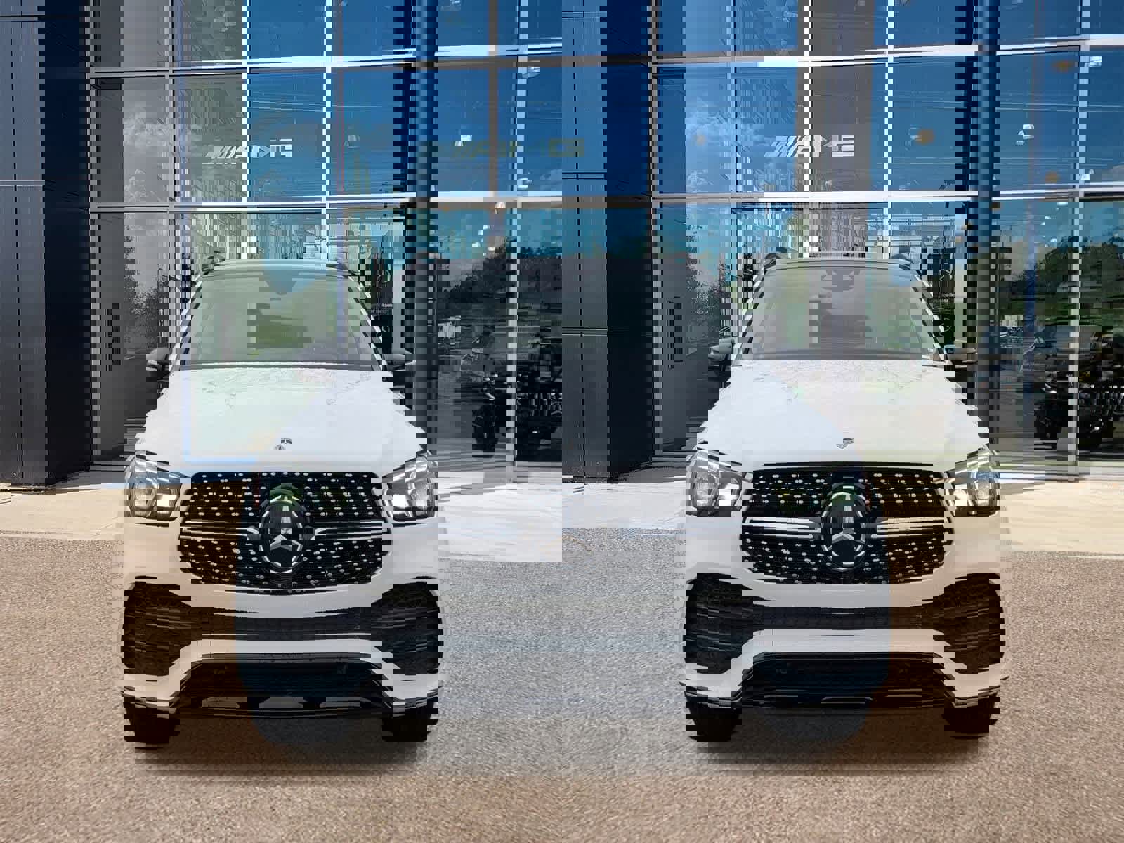 Used 2023 Mercedes-Benz GLE 350 image 2