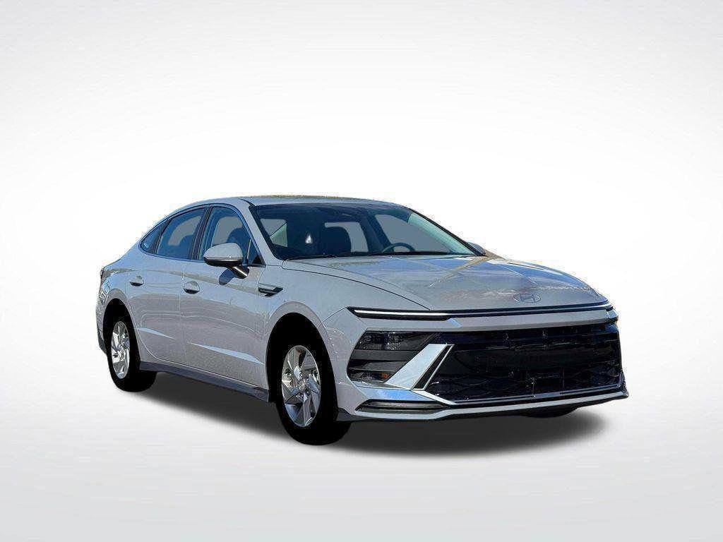 New 2026 Hyundai Sonata SE FWD image 11
