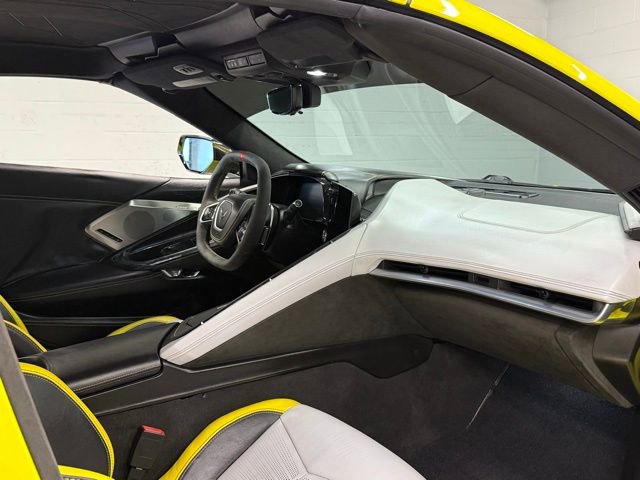 Used 2022 Chevrolet Corvette Stingray Premium Cpe RWD image 17