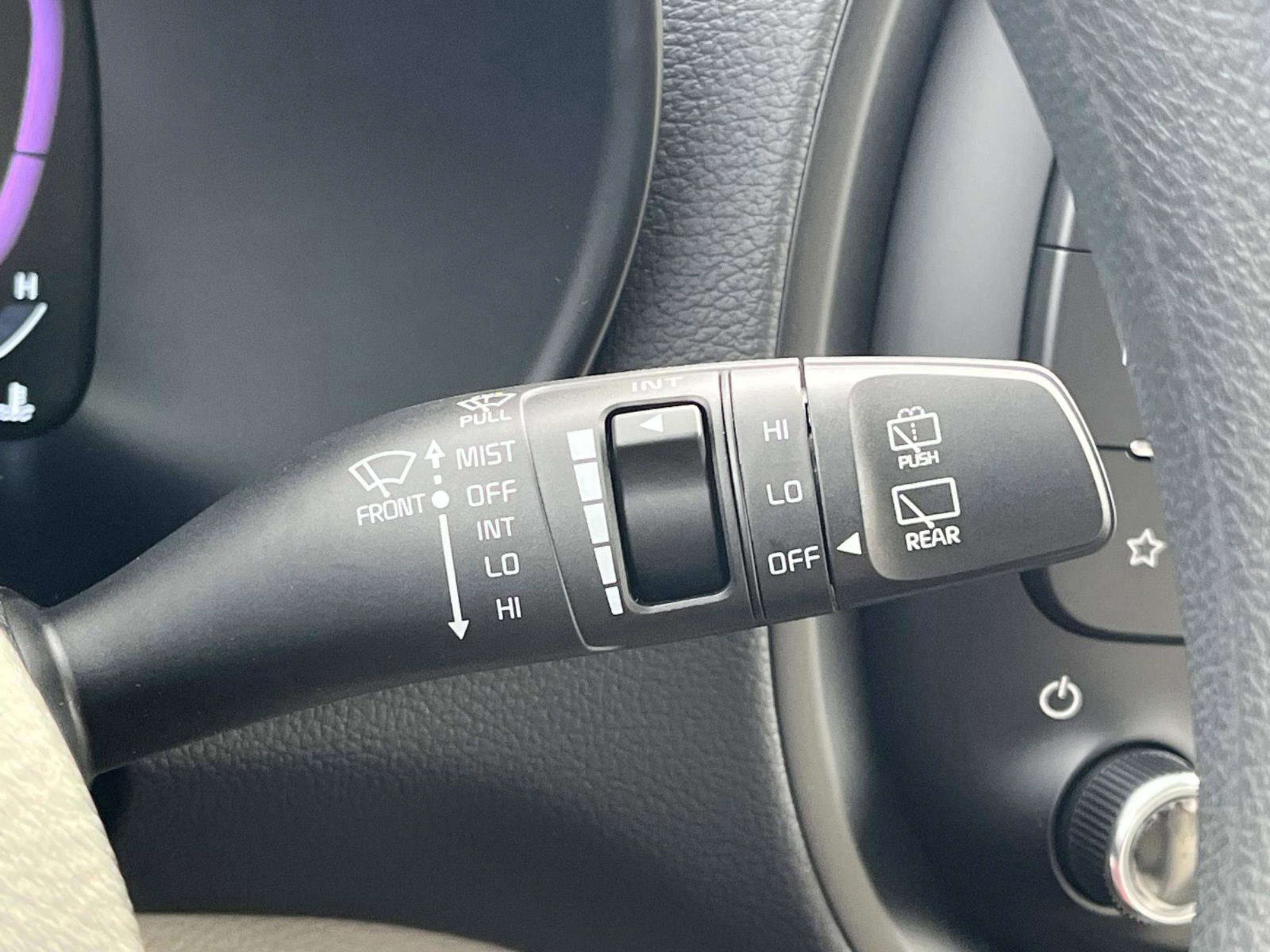 New 2025 Kia Soul LX w/ LX Technology Package image 30