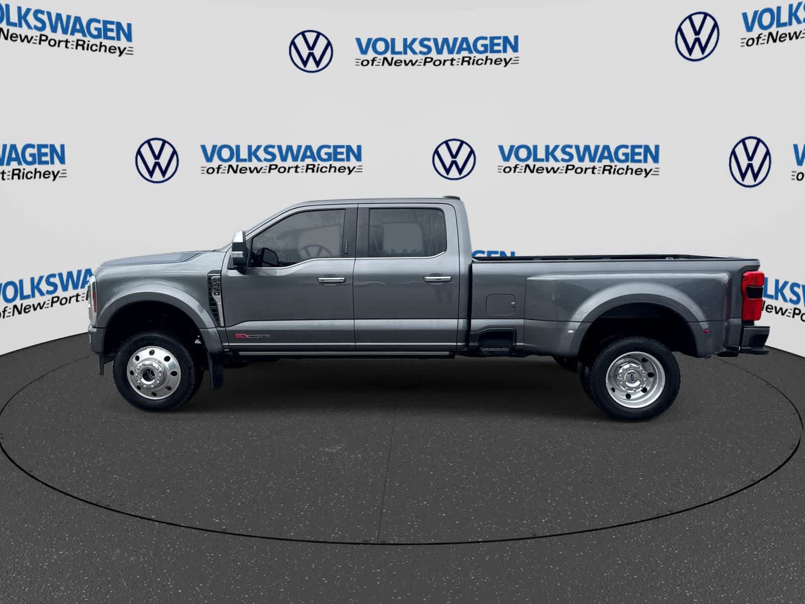 Used 2024 Ford F450 Platinum AWD/4WD image 11