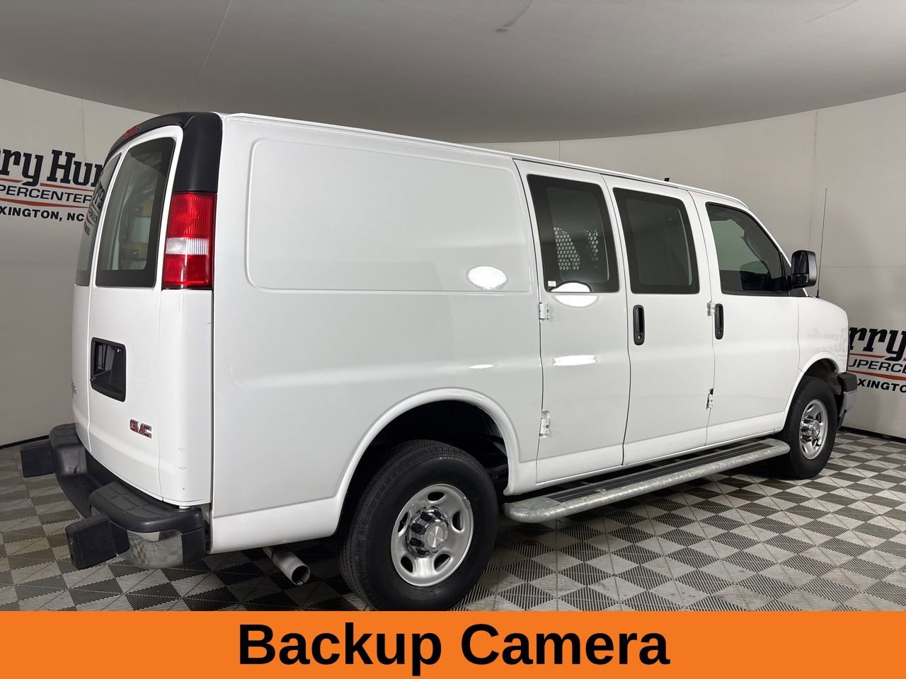 Used 2024 GMC Savana 2500 w/ Driver Convenience Package image 5
