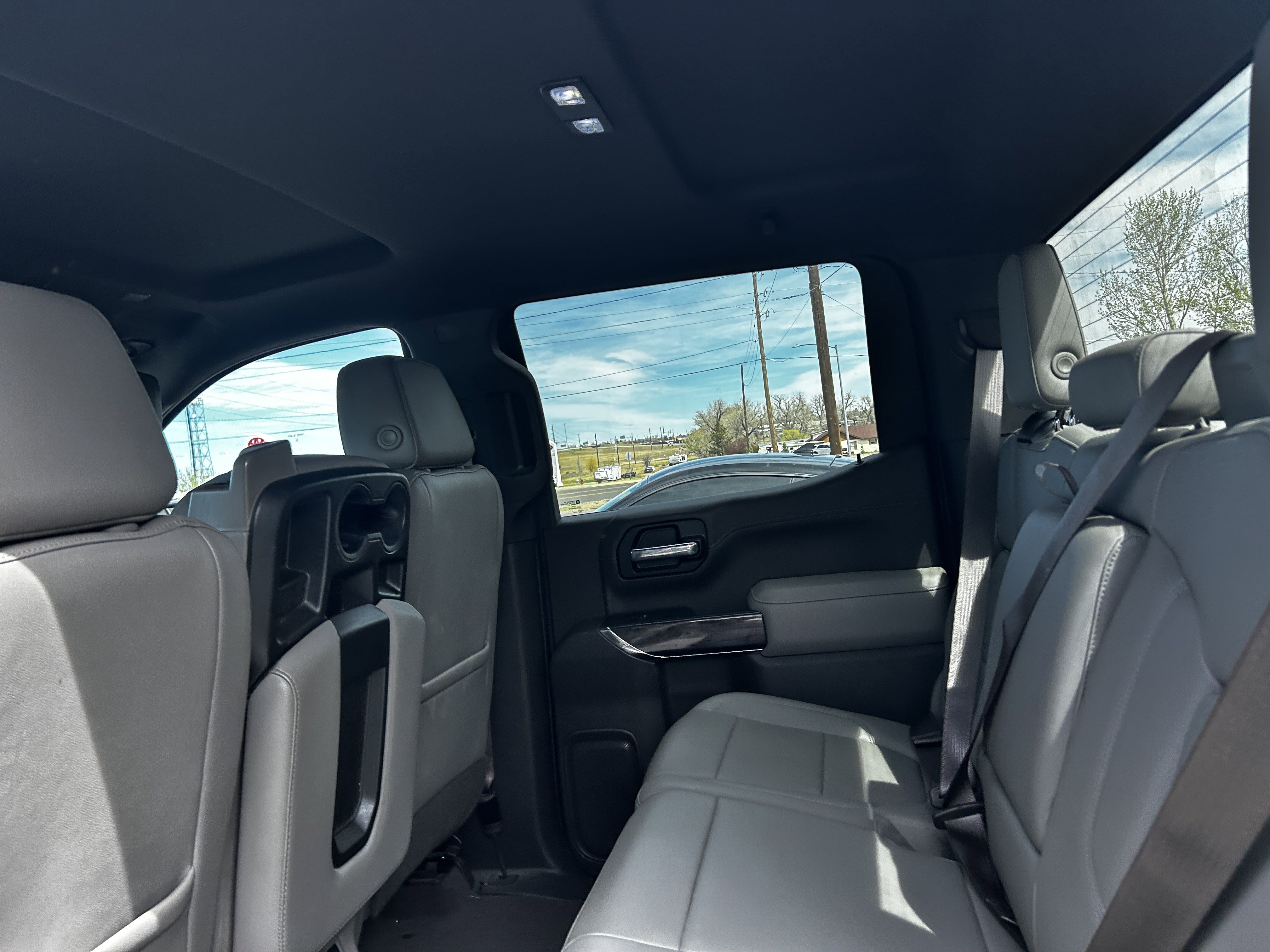 Used 2020 Chevrolet Silverado 1500 LTZ w/ Z71 Off-Road Package image 10