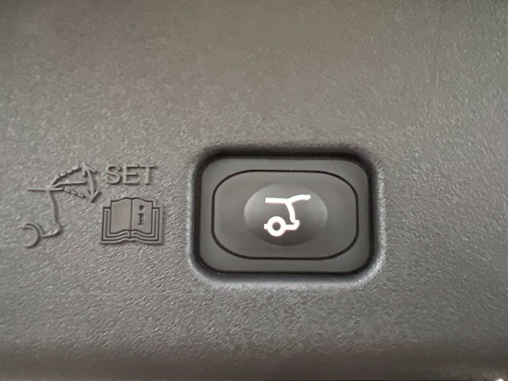 Used 2026 Lincoln Nautilus Reserve AWD/4WD image 34