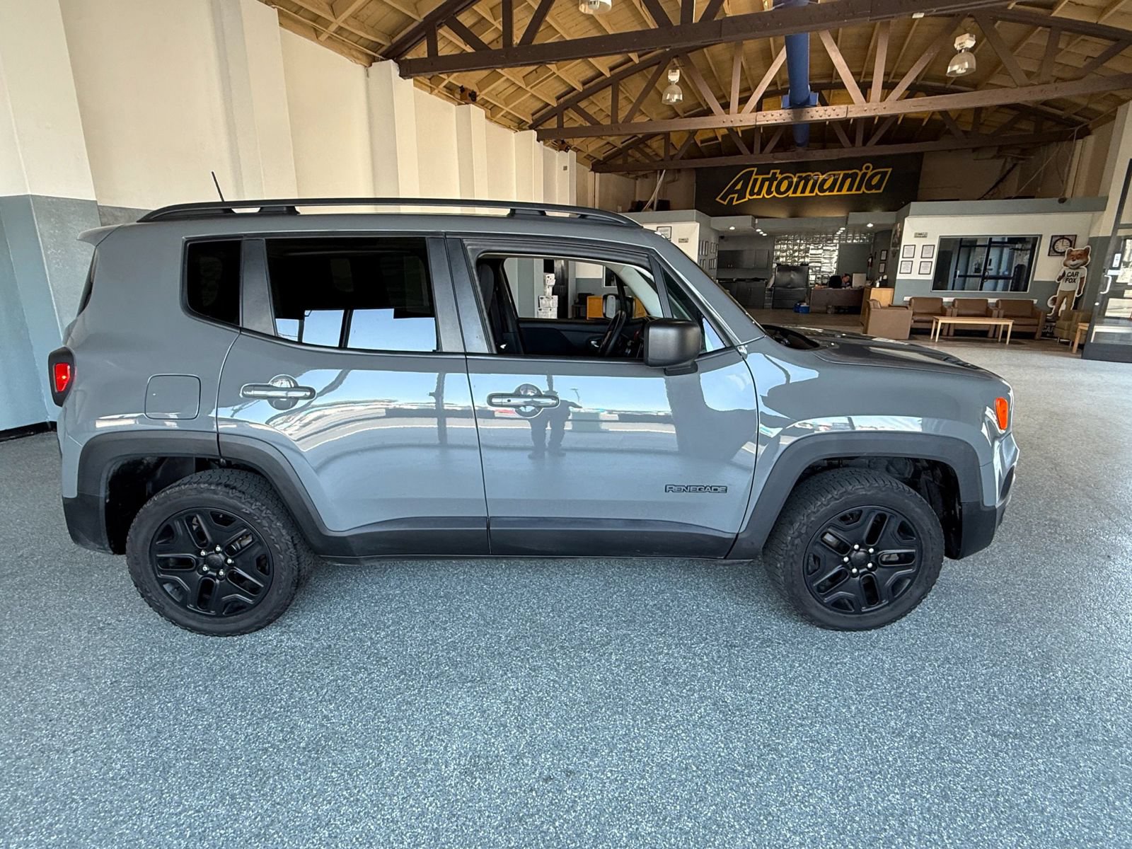 Used 2020 Jeep Renegade Sport AWD/4WD image 8