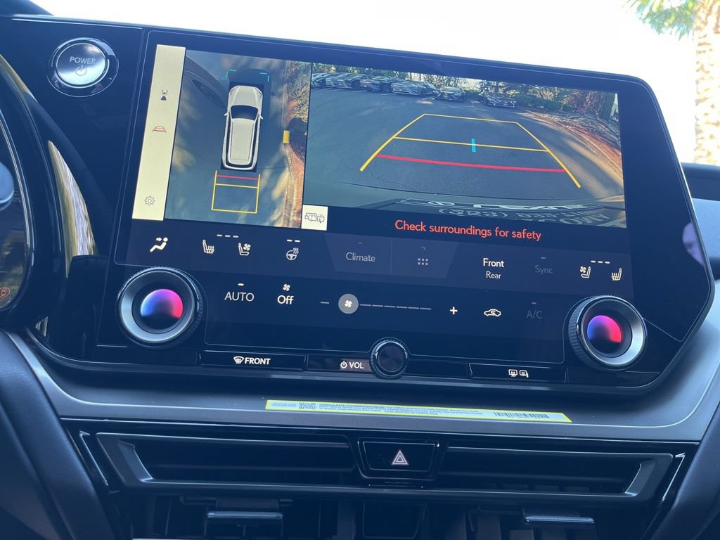 New 2026 Lexus TX 500h AWD image 27