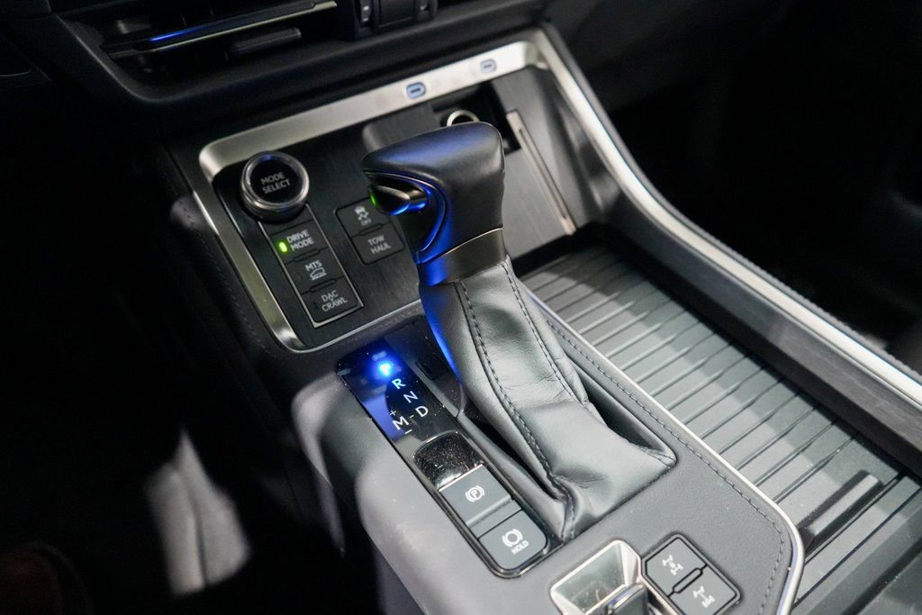 Used 2024 Lexus GX 550 image 15