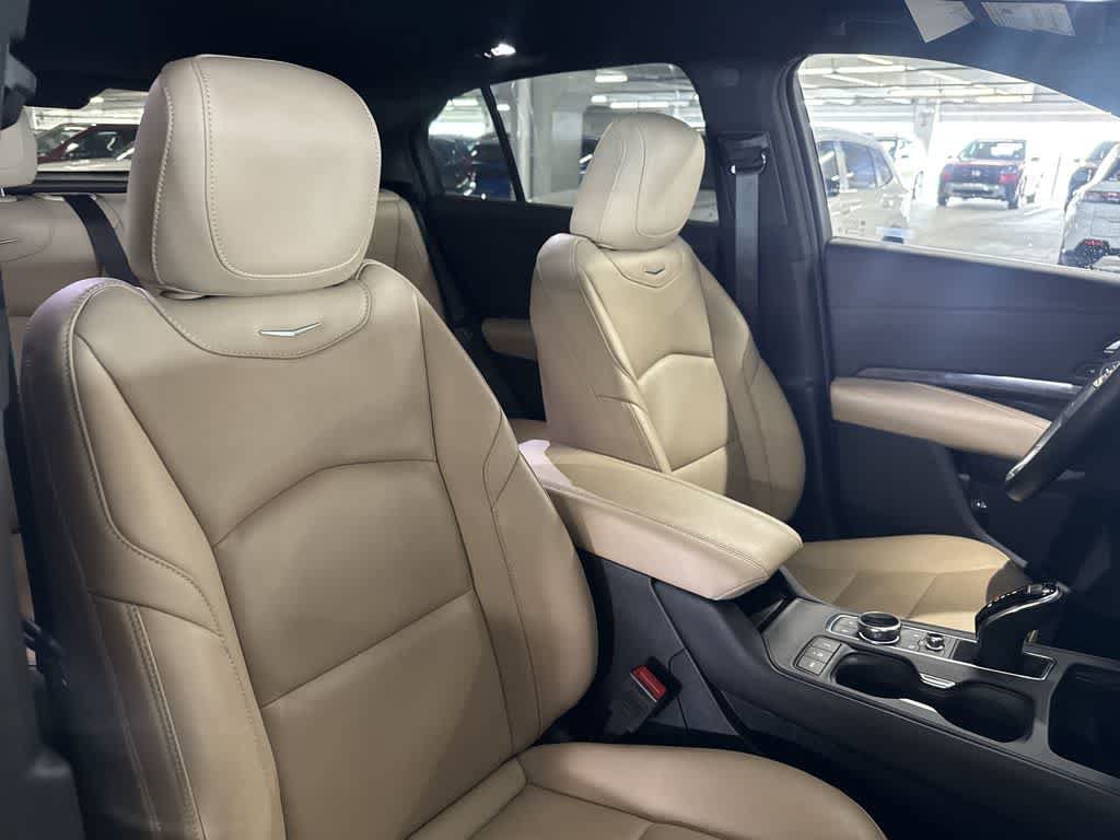 Used 2024 Cadillac XT4 Premium Luxury FWD image 26
