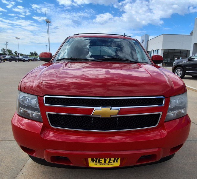 Used 2011 Chevrolet Avalanche LS w/ Convenience Package AWD/4WD image 3