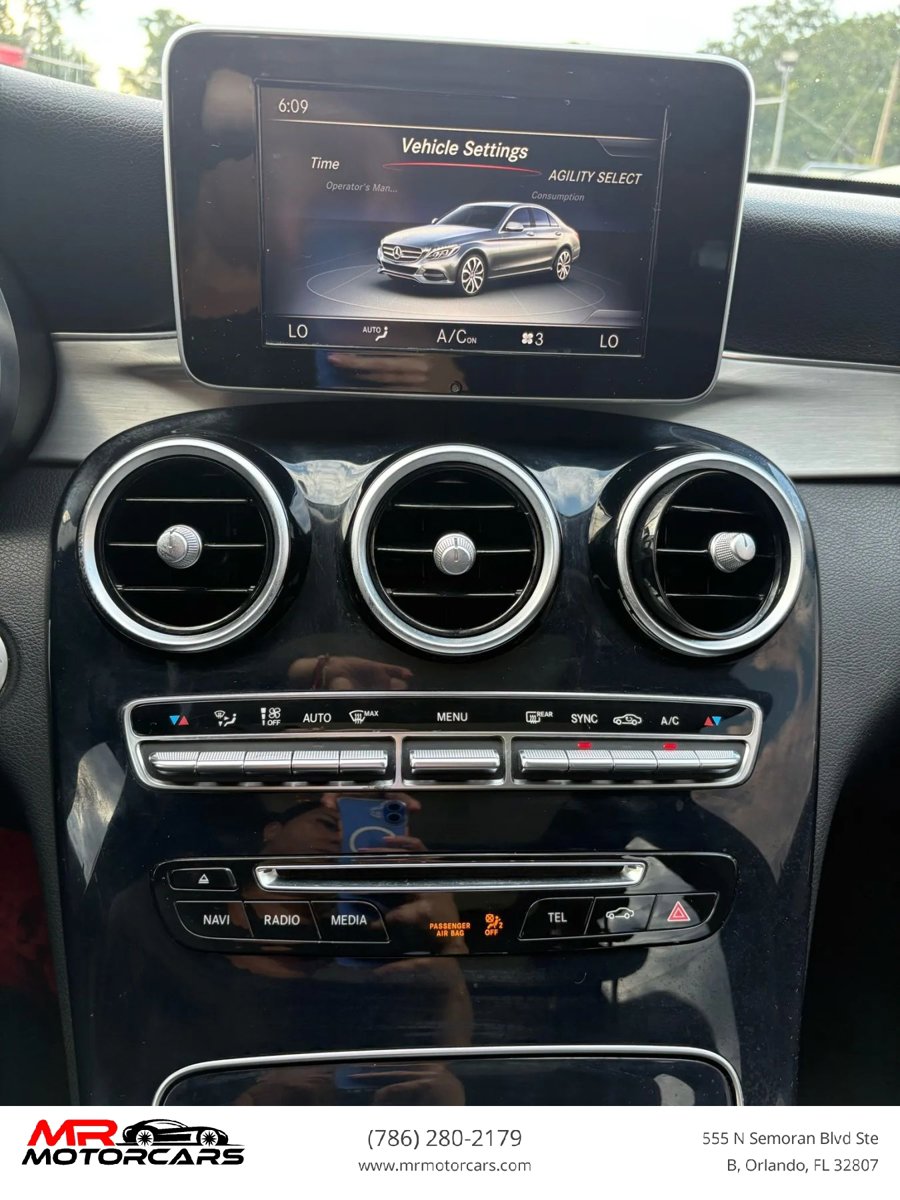Used 2015 Mercedes-Benz C 300 Sedan image 14