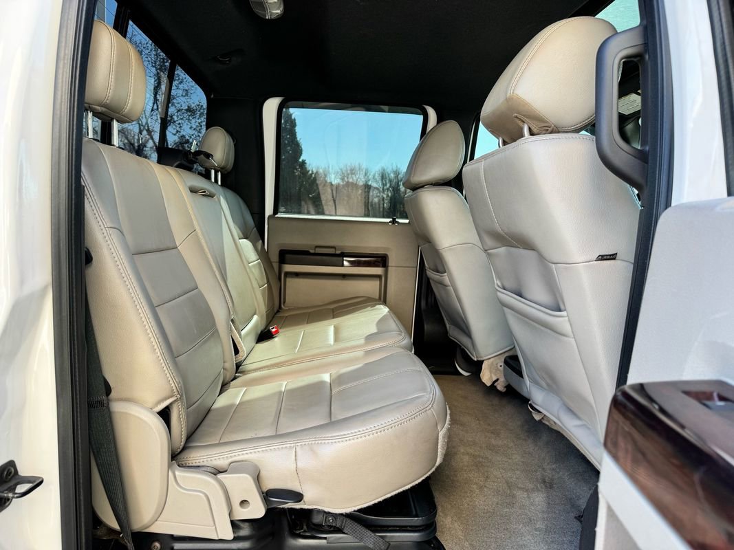 Used 2014 Ford F250 Platinum w/ FX4 Off-Road Package image 31